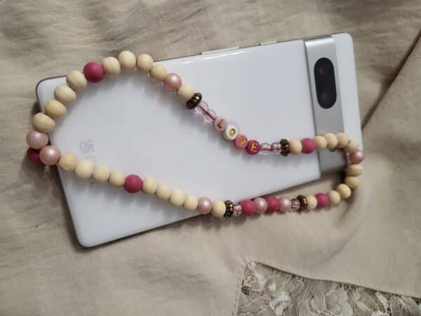 Bijou de téléphone Love Rose