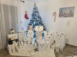 Mise en scène de décorations de noël