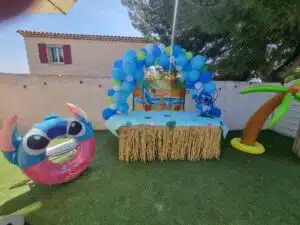 Décoration d'un anniversaire sur le thème Stitch à domicile