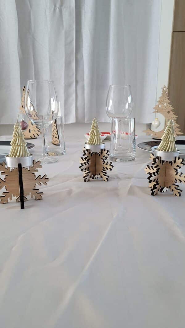 Porte bougie flocon avec bougie sapin